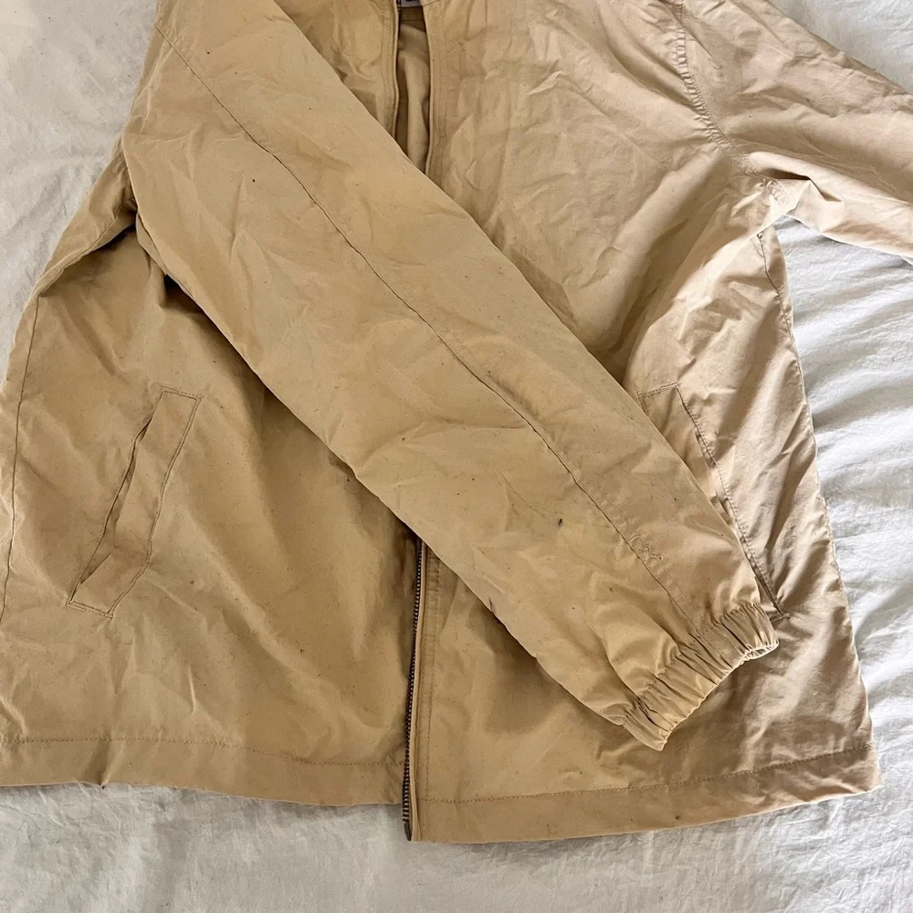 Jacket - Picture 2 of 6
